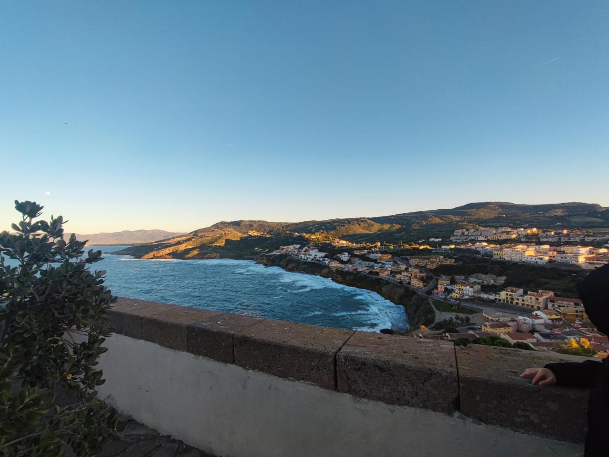 Residenza Nel Borgo L'Appusentu Bed & Breakfast Кастелсардо Екстериор снимка