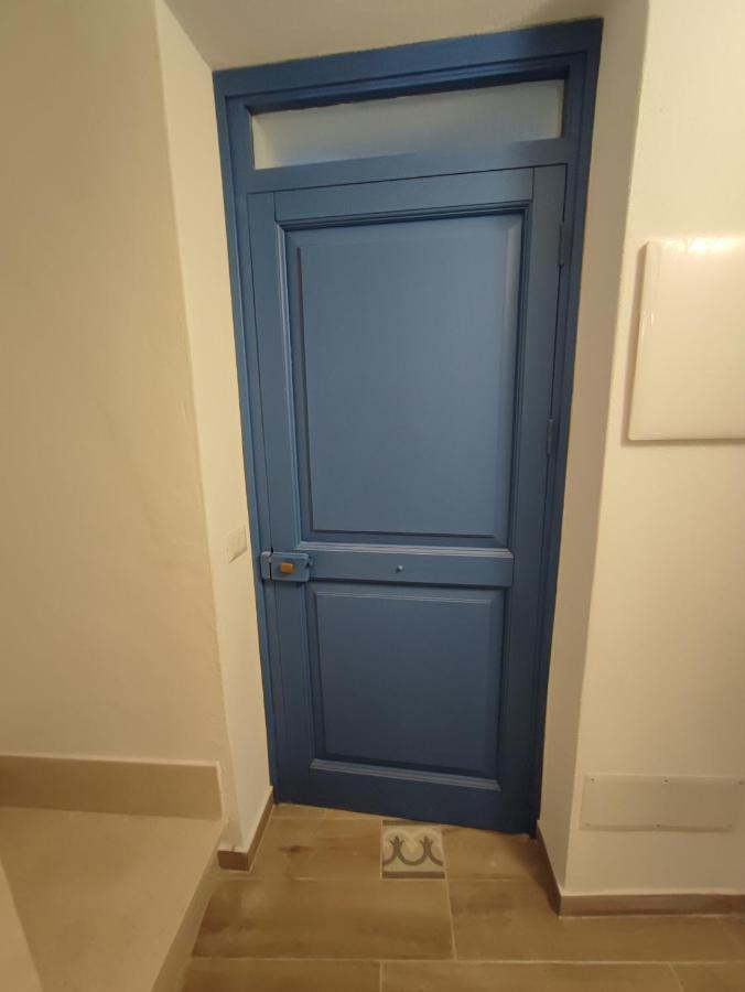Residenza Nel Borgo L'Appusentu Bed & Breakfast Кастелсардо Екстериор снимка