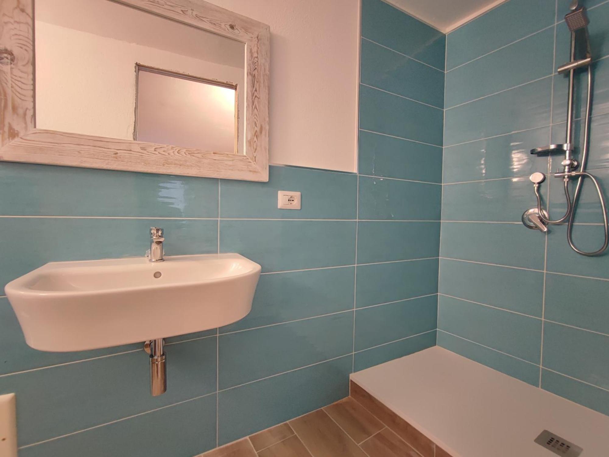 Residenza Nel Borgo L'Appusentu Bed & Breakfast Кастелсардо Екстериор снимка